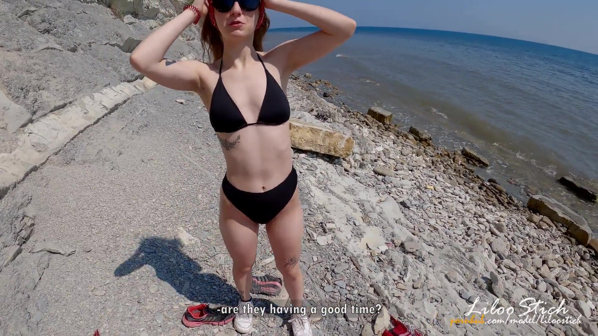 подглядывание на диком пляж порно видео HD